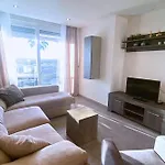 Modern Flat With Swimming Pool Terrace And Equipped Solarium *