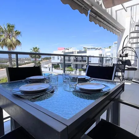 Apartment Modern Flat With Swimming Pool Terrace And Equipped Solarium
